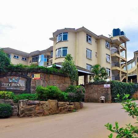 City Royal Resort Hotel Kyambogo  Luaran gambar