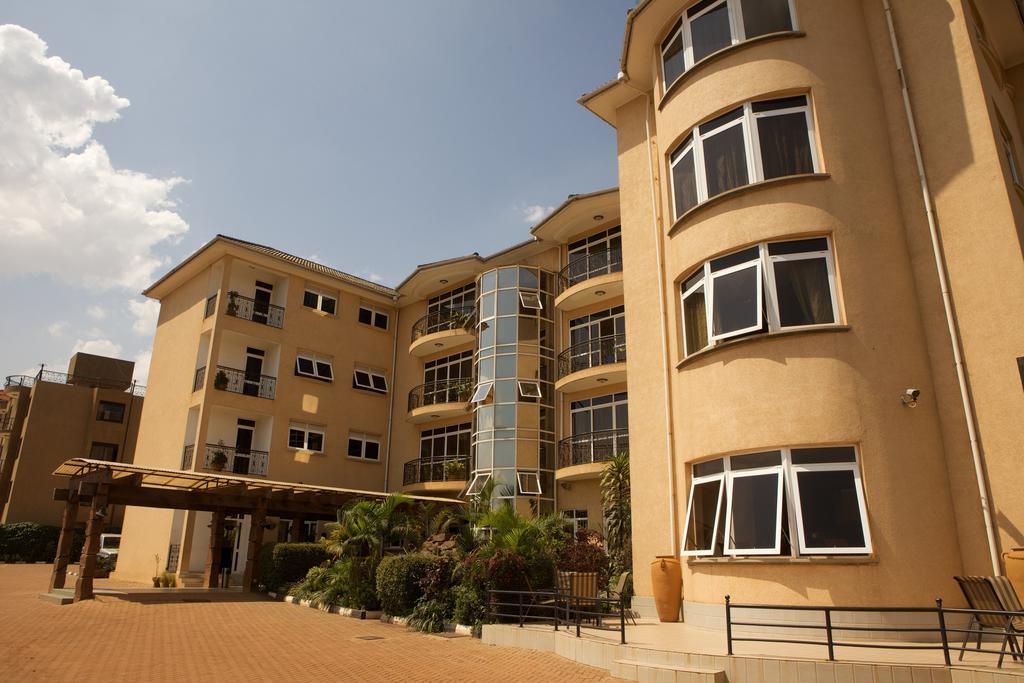 City Royal Resort Hotel Kyambogo  Luaran gambar