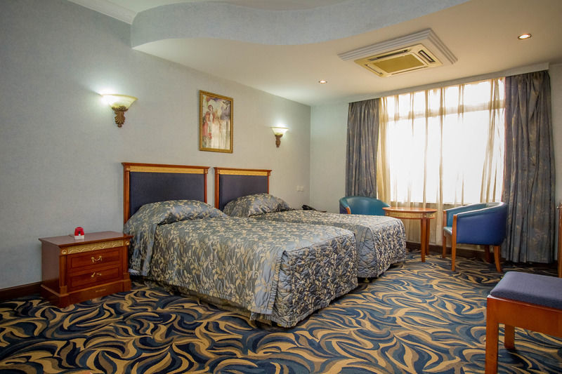 City Royal Resort Hotel Kyambogo  Luaran gambar